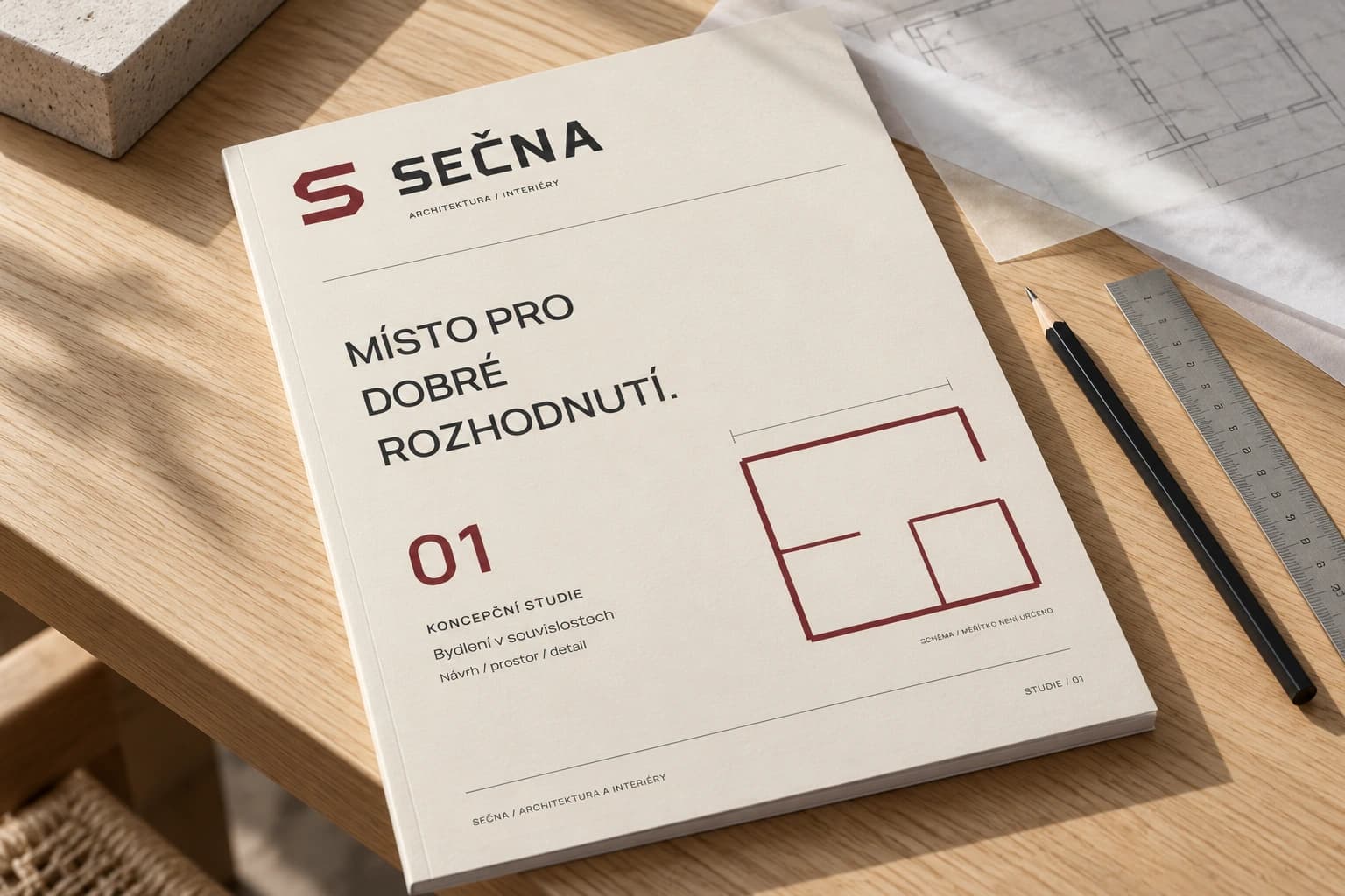 Projektová prezentace na pracovním stole