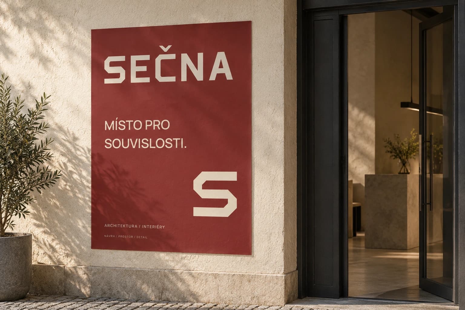 Typografický plakát SEČNA v architektonickém prostředí